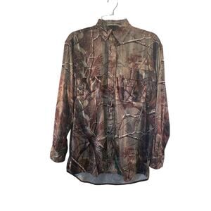 REDHEAD Men’s Forest Camo Long Sleeve Button Down Shirt / Size: Medium